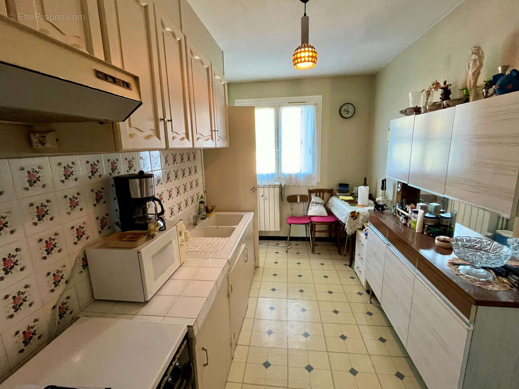 Appartement à HYERES