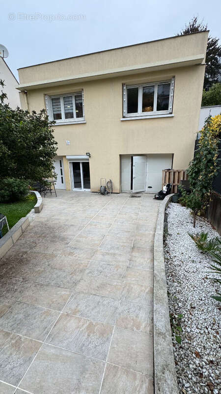 Maison à ENGHIEN-LES-BAINS