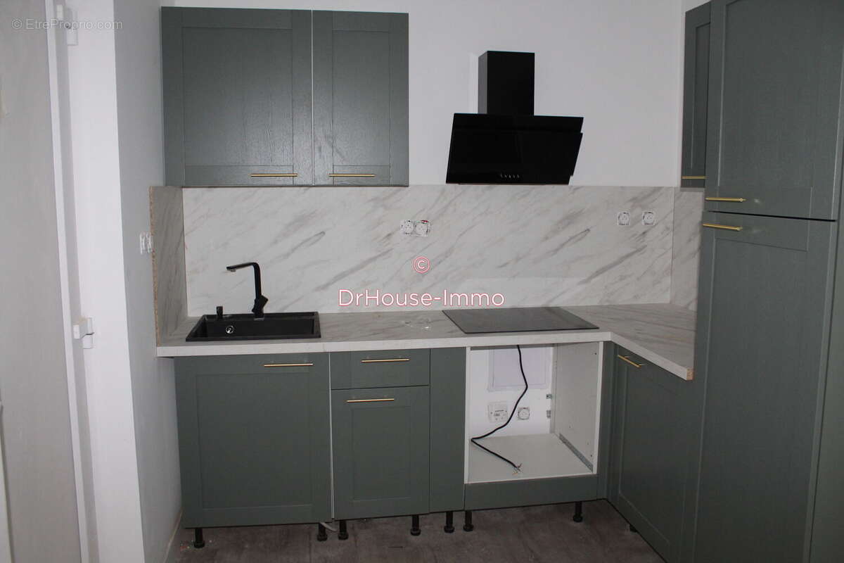 Appartement à RUELLE-SUR-TOUVRE