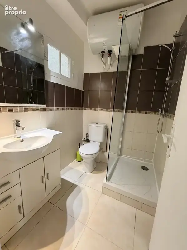Appartement 2 pieces frejus centre - photo 5