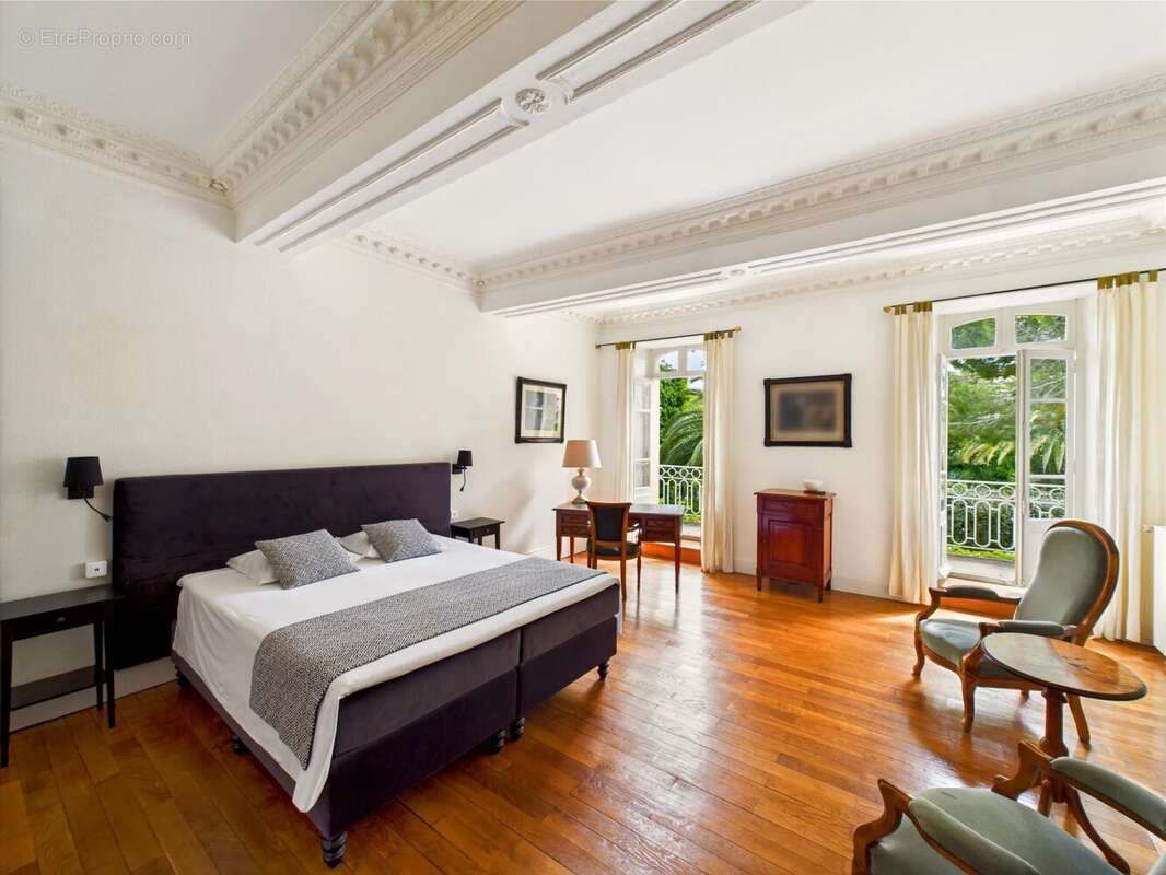 Maison à LEZIGNAN-CORBIERES