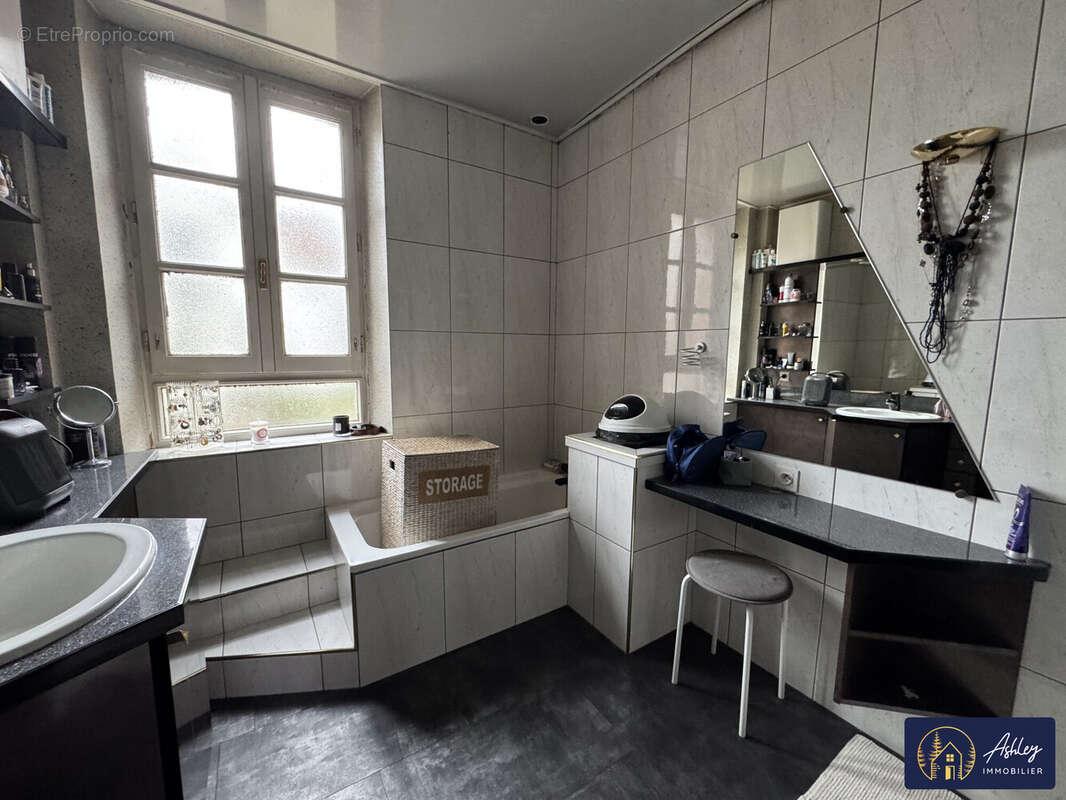 Maison à YDES