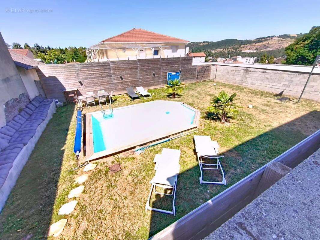 Maison à LA RICAMARIE