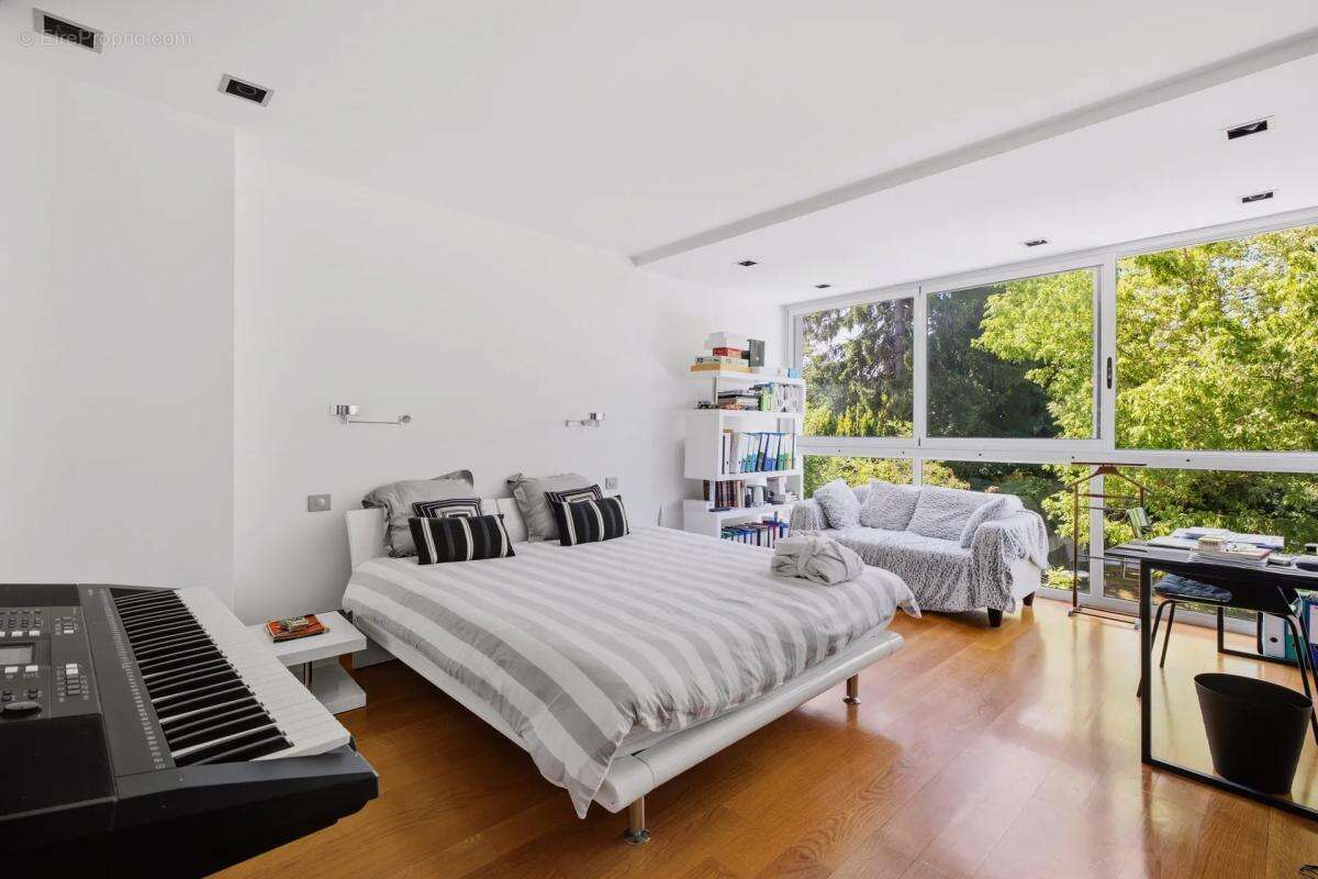 Maison à ENGHIEN-LES-BAINS
