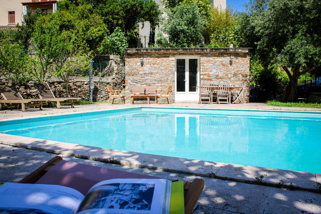 Maison à SAN-MARTINO-DI-LOTA