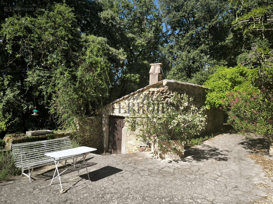 Maison à UZES