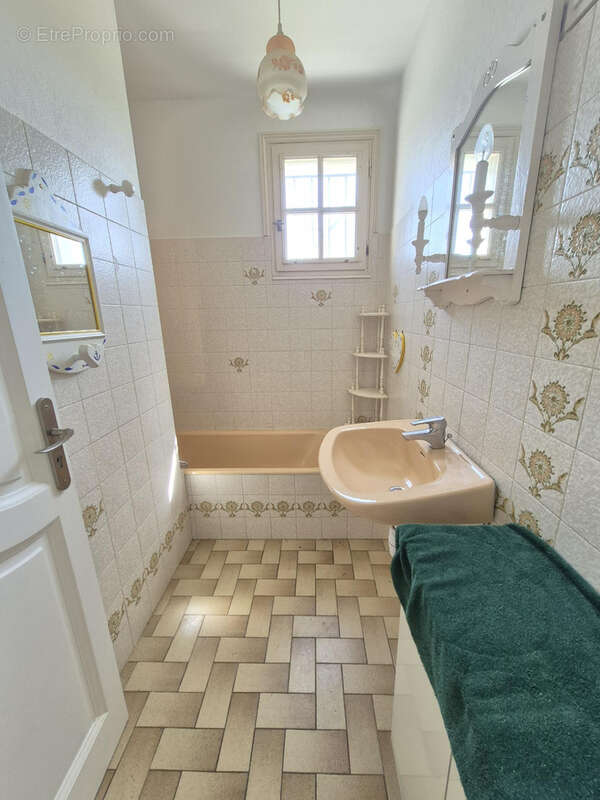 Maison à PLOUGUERNEAU
