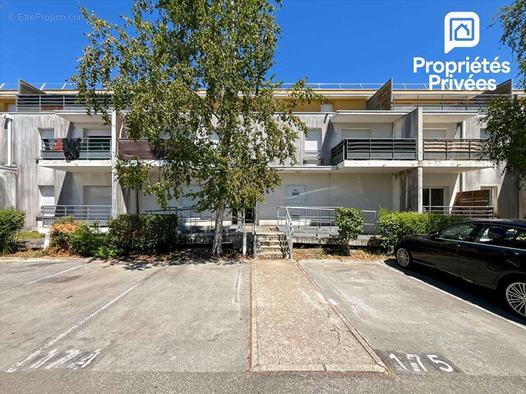 Appartement T2 de 40 m² avec balcon et parking privatif - photo 3