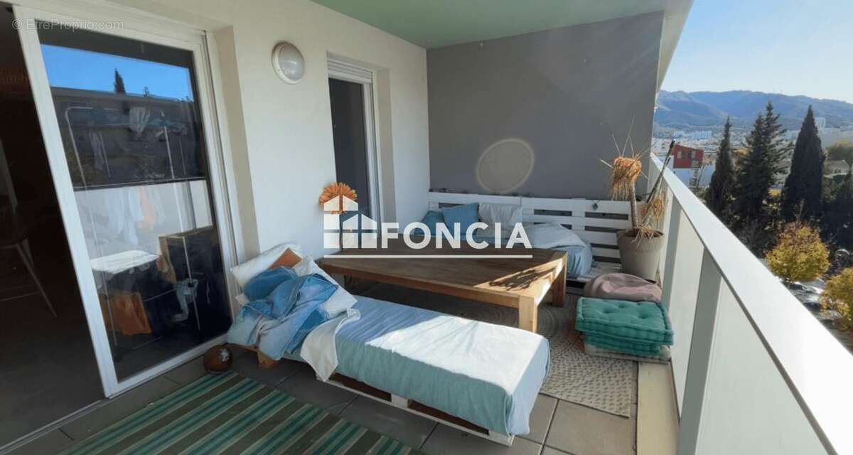 Appartement à MARSEILLE-12E