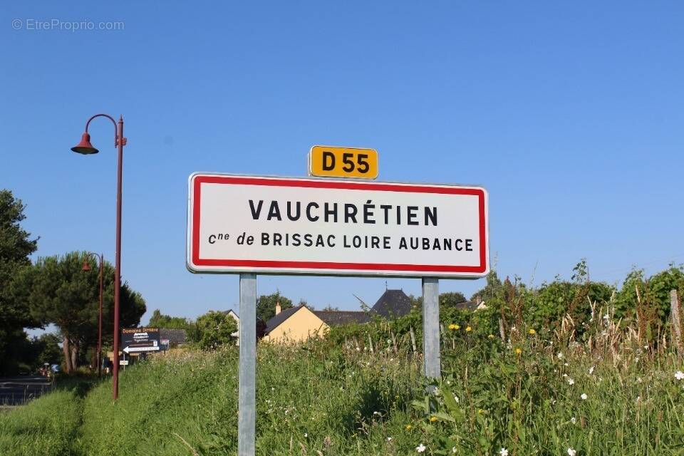 Terrain à VAUCHRETIEN