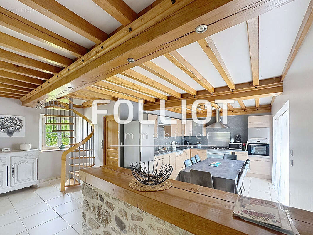 A vendre BRICQUEBEC-EN-COTENTIN - Ensemble immobilier et centre équestre - photo 12
