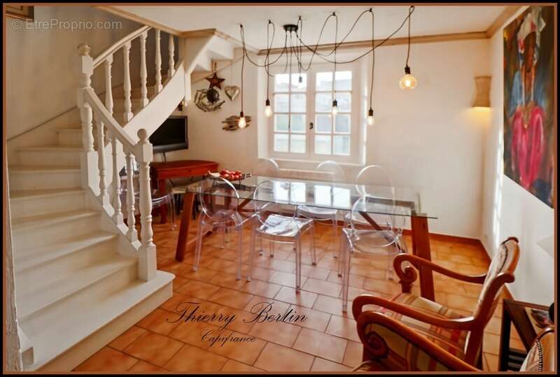 Appartement à LA COLLE-SUR-LOUP