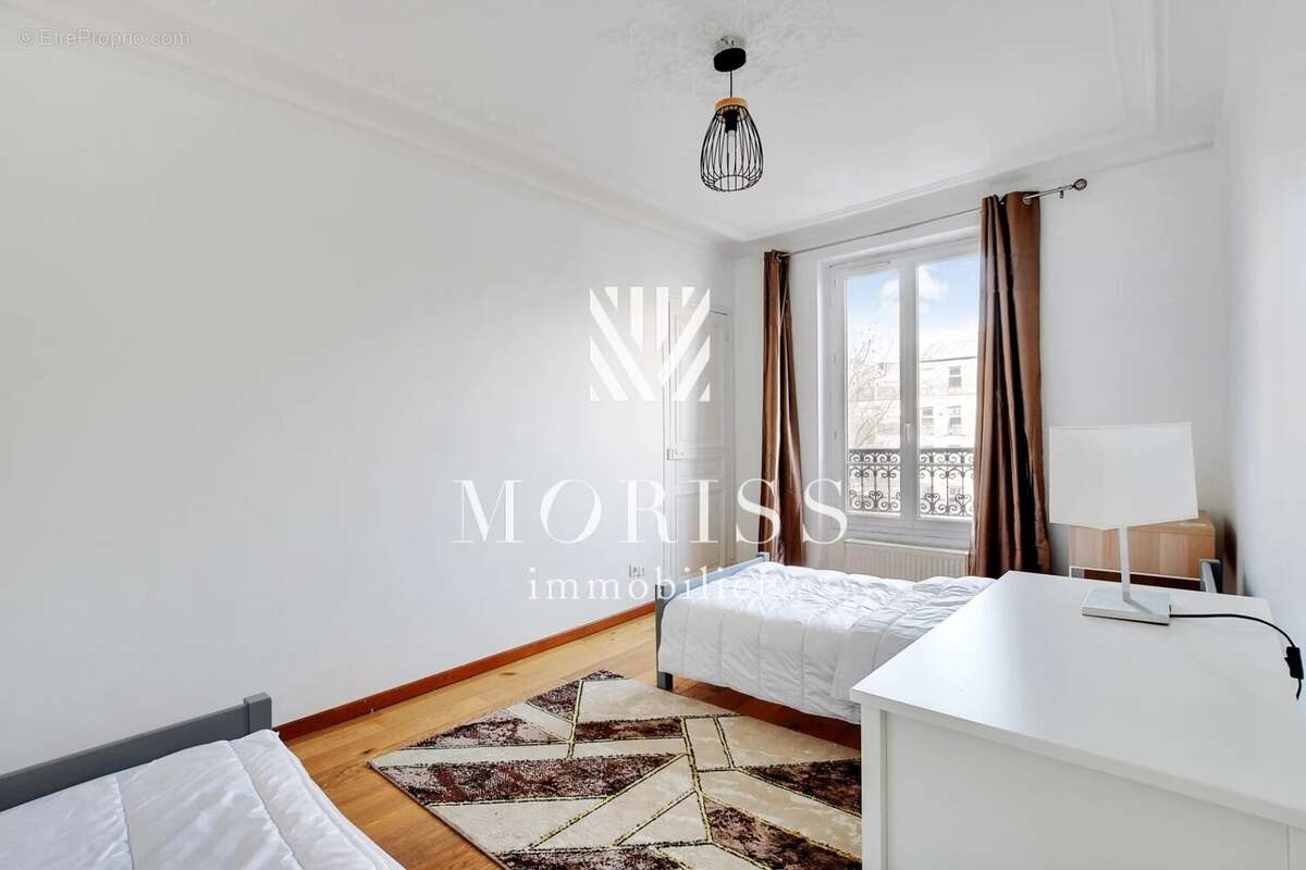 Appartement à PARIS-9E