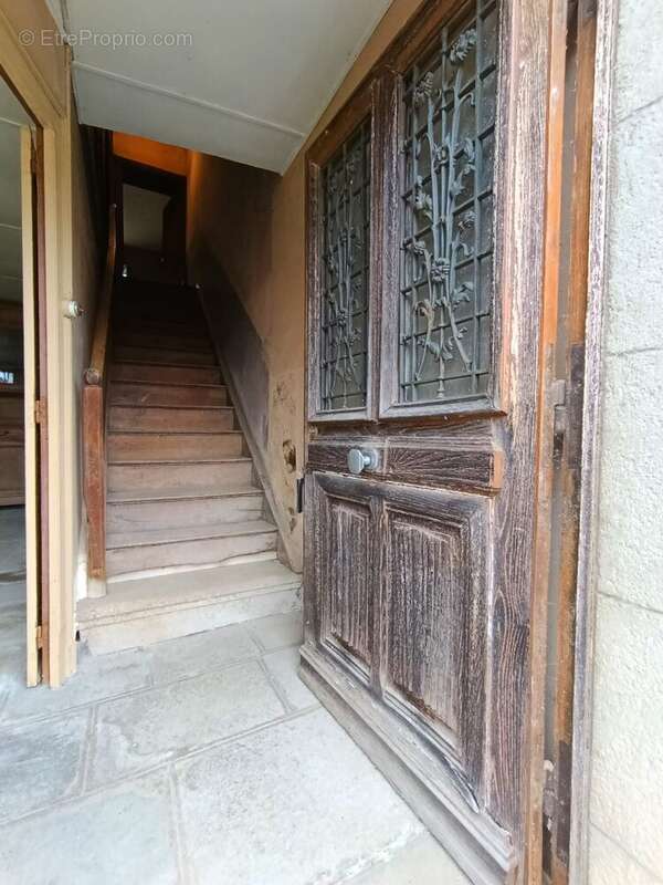 Maison à SAINT-SULPICE-LES-CHAMPS