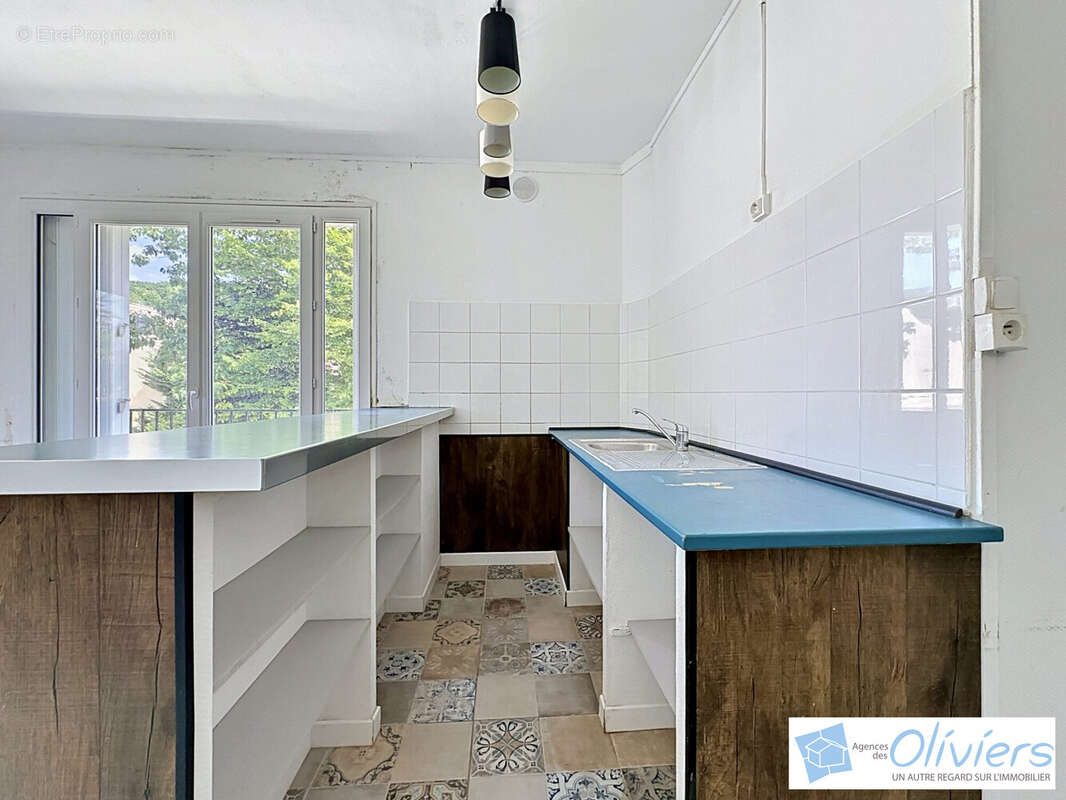 Appartement à SAINT-REMY-LES-CHEVREUSE