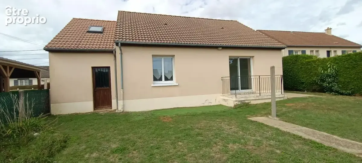 TELOCHÉ ? COUP DE C?UR ! Maison rénovée entièrement de plain-pied de 70 m2 avec extérieur Sud ? 2 chambres sur une parcelle de 5 - photo 3