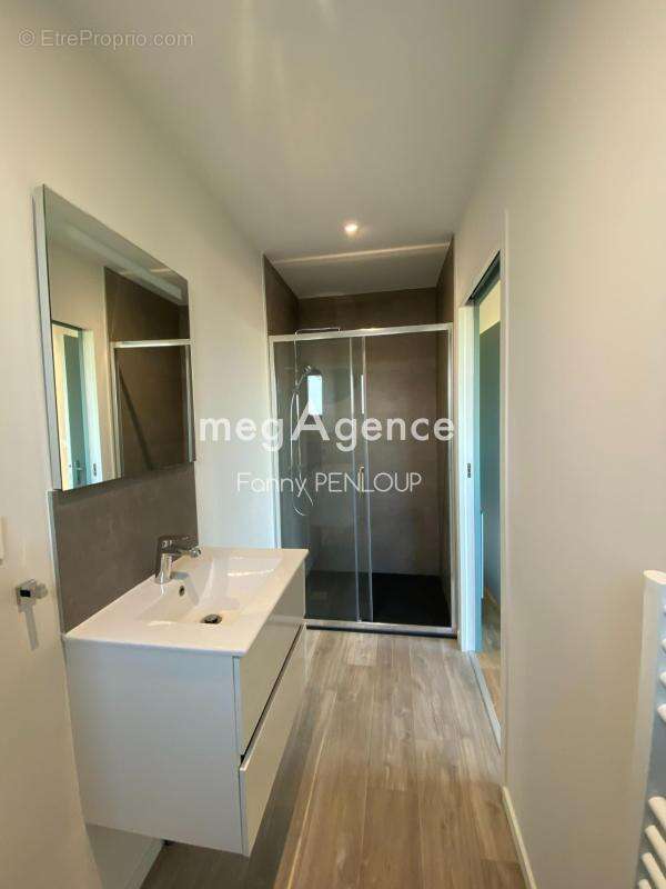 Maison à JULLOUVILLE