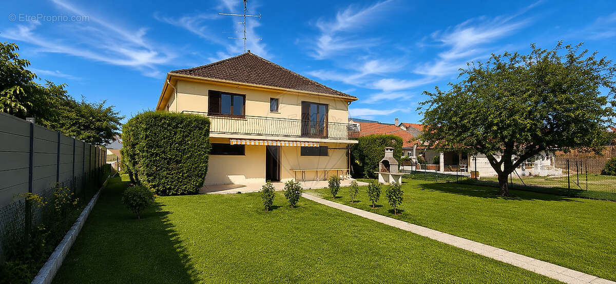 Maison à LAQUENEXY