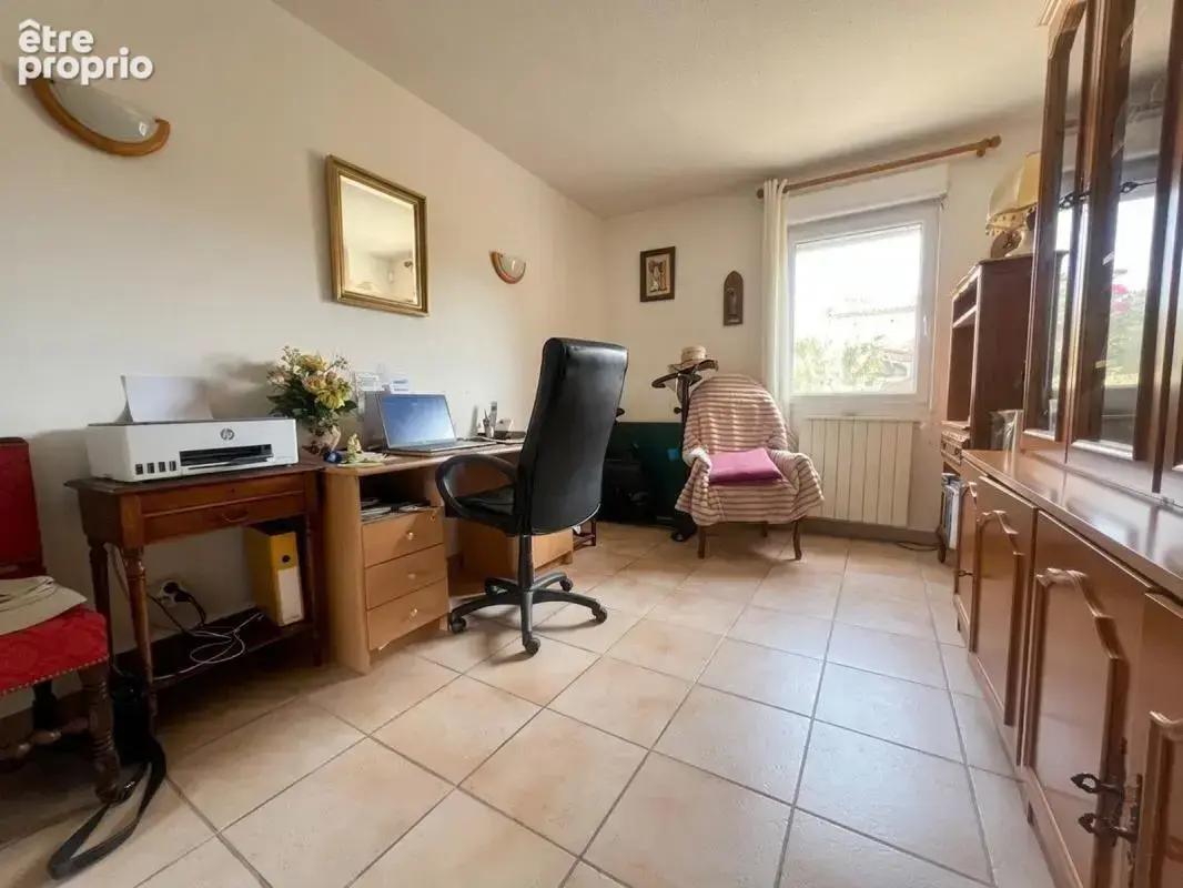 Lunel nord : à vendre villa 141 m2 avec piscine et annexe - photo 8