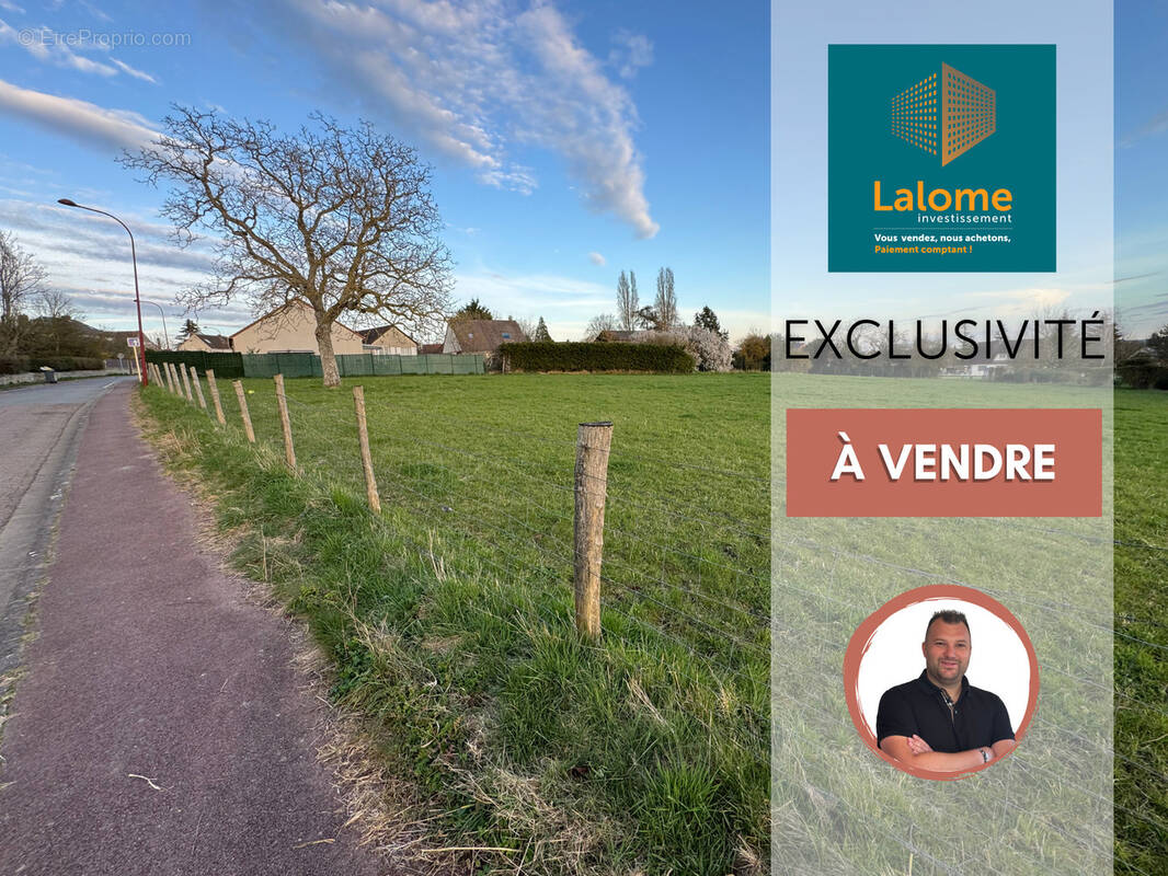 Terrain à DAMMARTIN-EN-SERVE