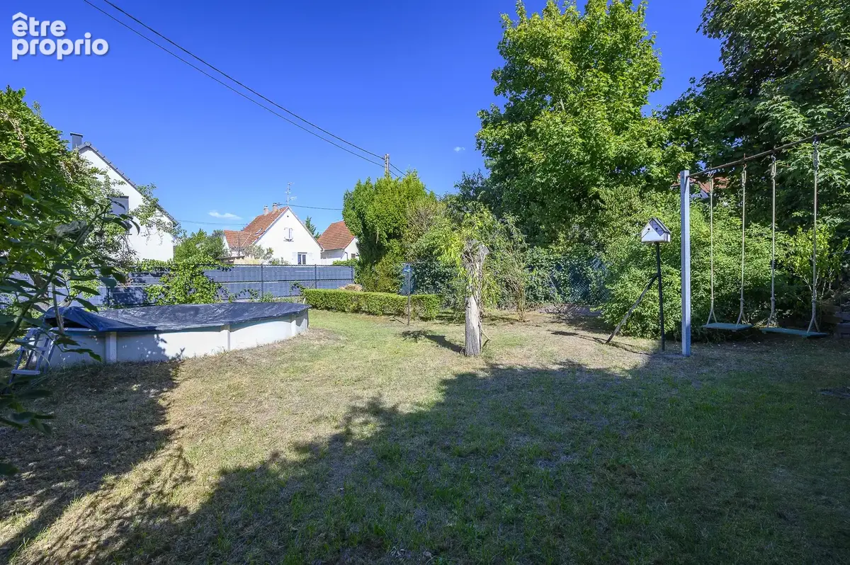 ILLKIRCH-GRAFFENSTADEN - Maison 4/5p de 97m2 hab / 110m2 au sol sur terrain de 525m2 - photo 2