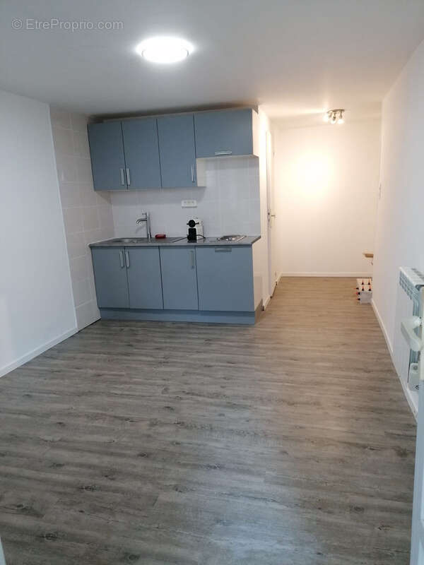 Appartement à PONT-DE-VEYLE