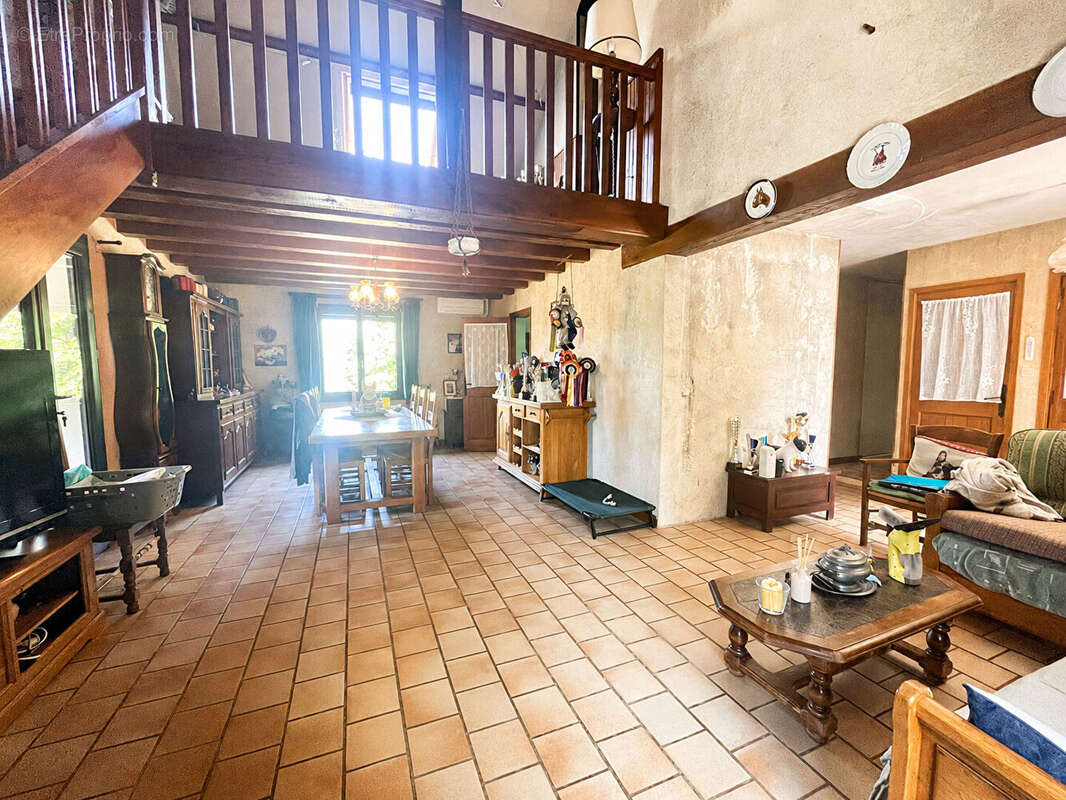 Maison à MOROGUES