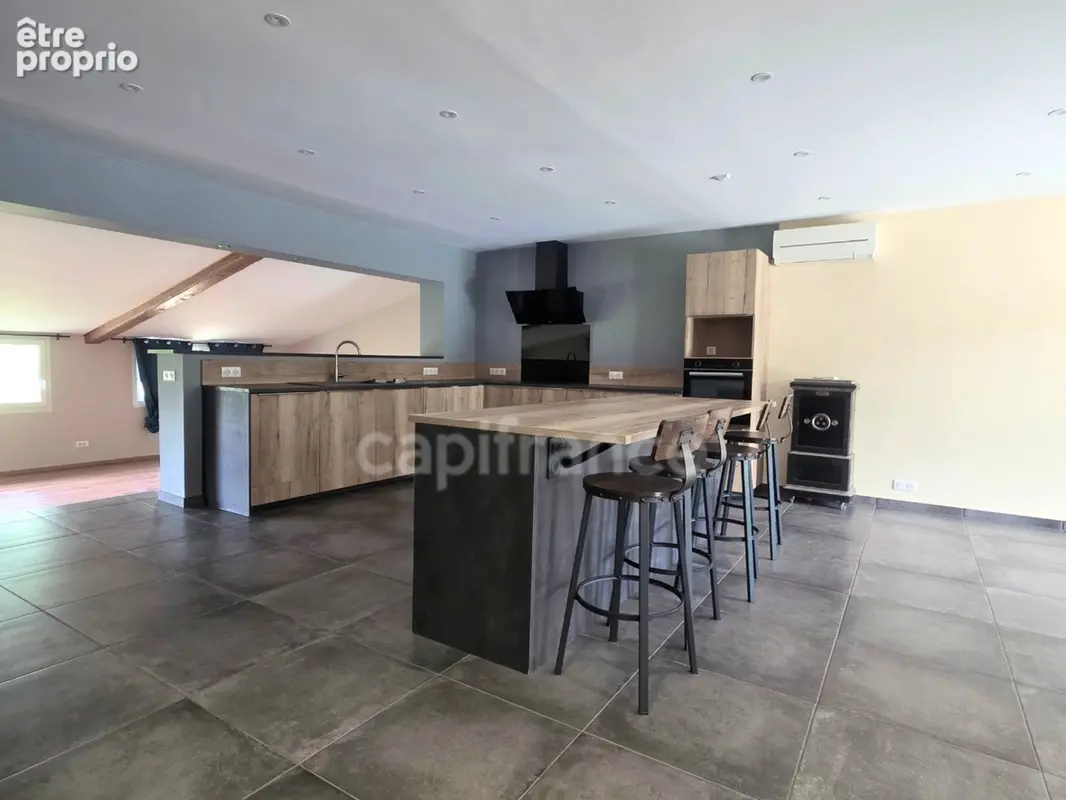 Maison à vendre de 200 m² avec piscine – Piégros-la-Clastre (26) - photo 9