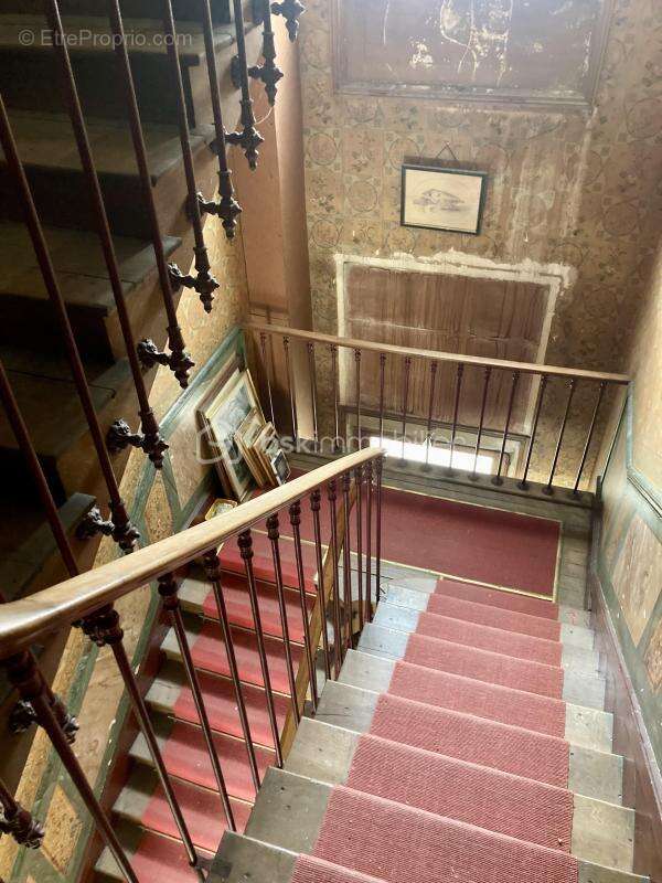 Maison de maître à rénover - photo 8
