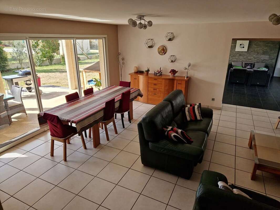 Maison à ROMANS-SUR-ISERE