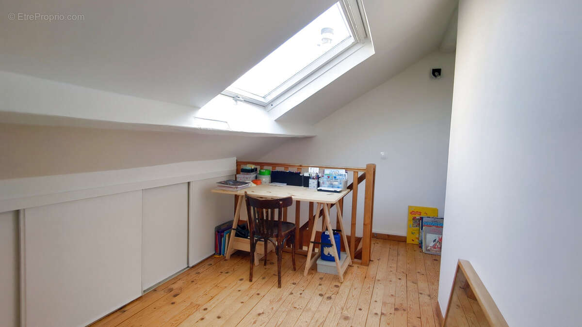 Appartement à ASNIERES-SUR-SEINE