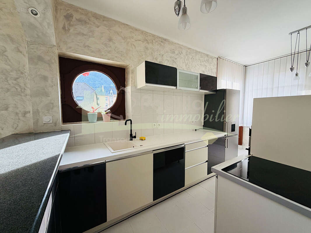 Appartement à CLUSES