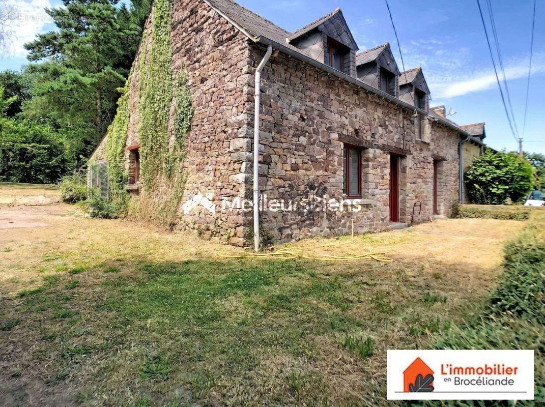 Maison à PAIMPONT