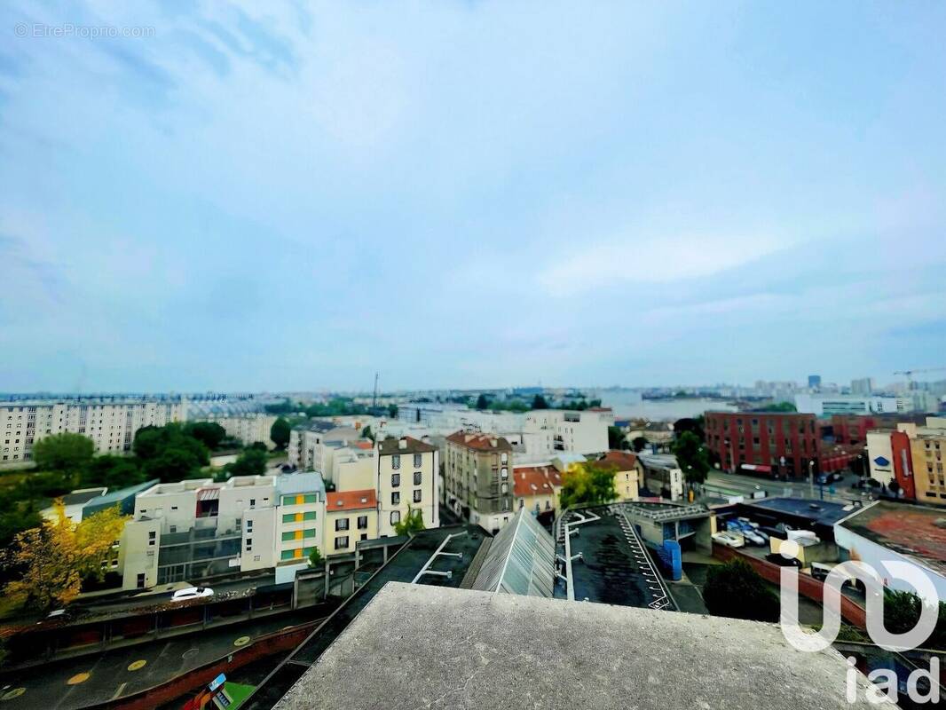 Photo 1 - Appartement à LA COURNEUVE