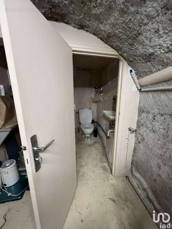 Photo 4 - Commerce à LA FERTE-GAUCHER