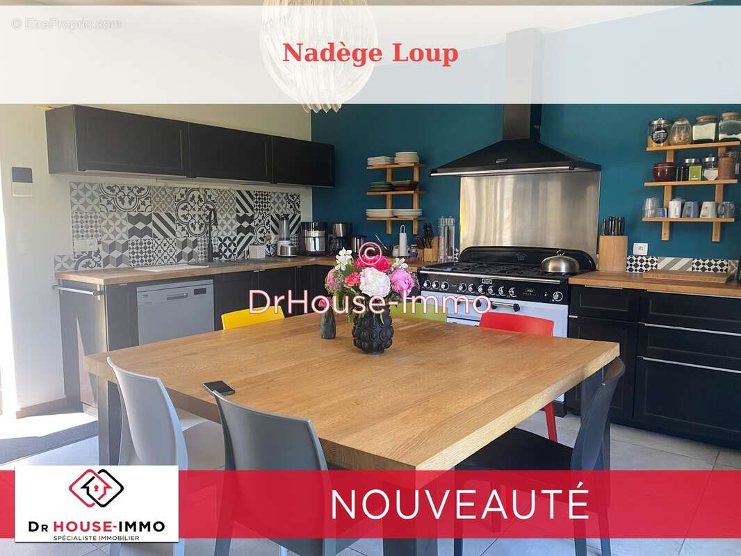 Maison à AILLANT-SUR-THOLON