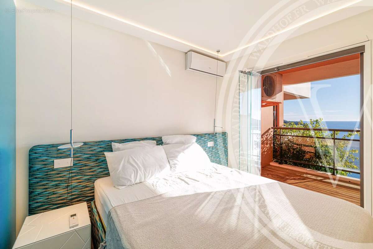 Appartement à VILLEFRANCHE-SUR-MER