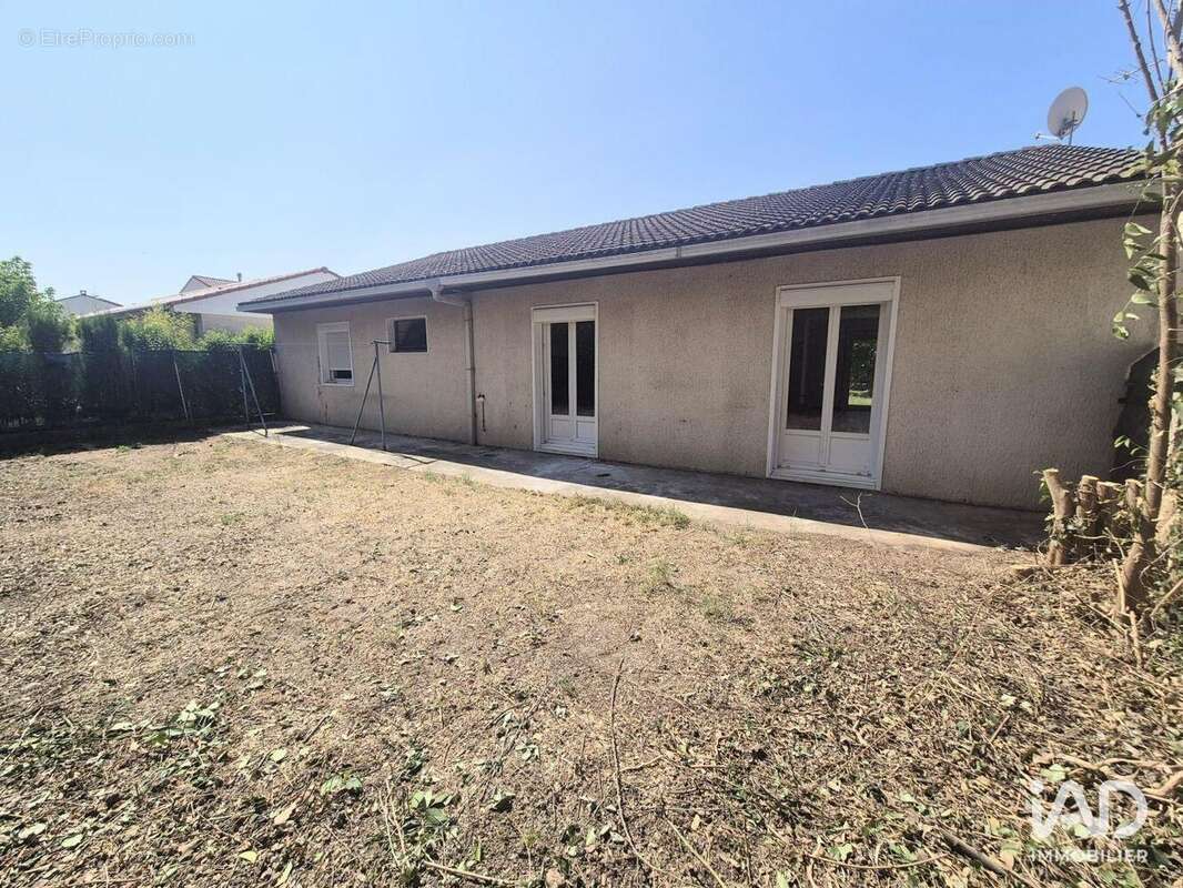 Maison 107 m² à Bourg-Les-Valence  - photo 9