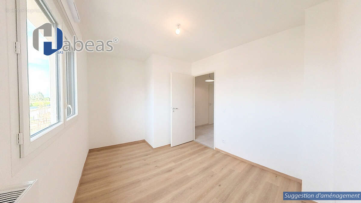 Maison à SAINT-PIERRE-DE-CHANDIEU