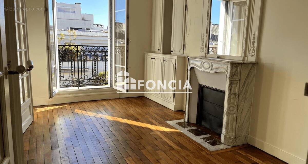 Appartement à SAINT-MANDE