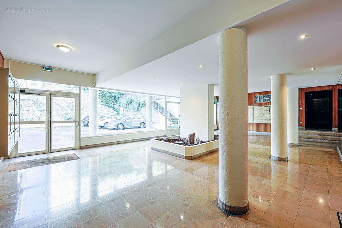 Appartement à SAINT-MAURICE