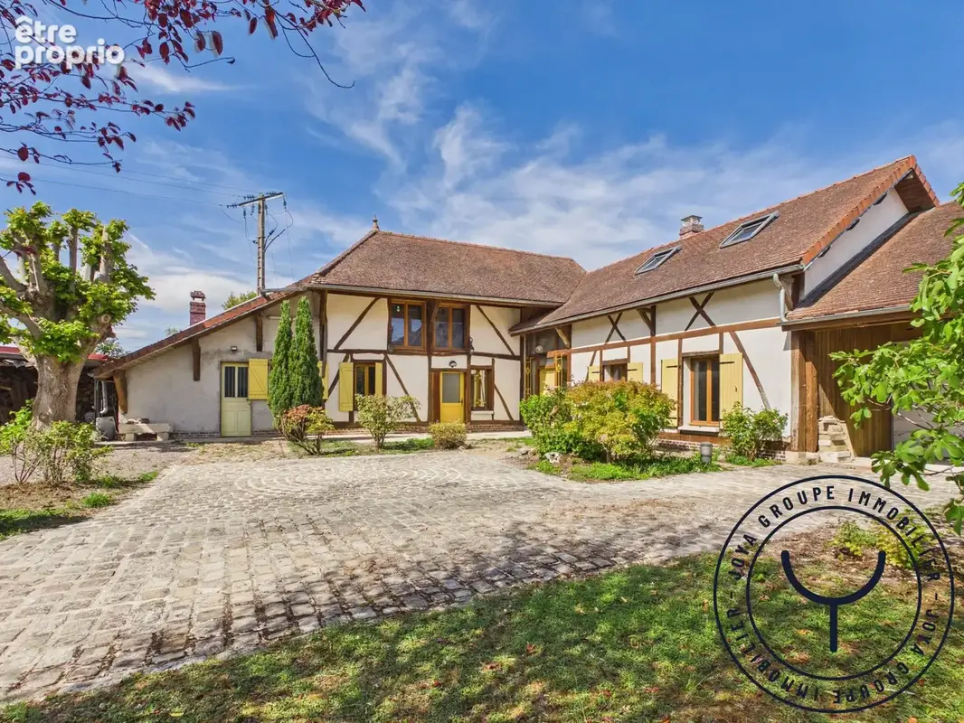 Photo Maison à Saint-Parres-Aux-Tertres au prix de 220 000€
