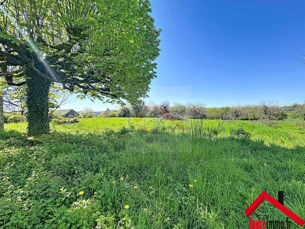 Maison à PERPEZAC-LE-NOIR