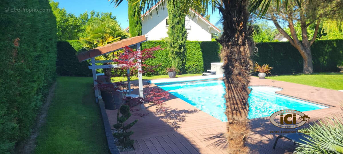 Maison à MARIN