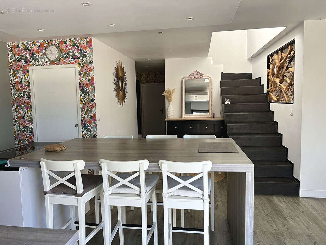 Contemporaine de 2019 sur terrain 627m2 - photo 8