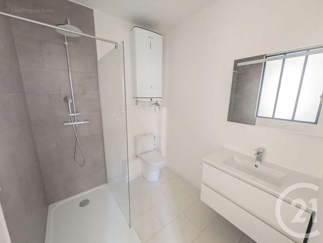 Appartement 27 m² à Toulon  - photo 3