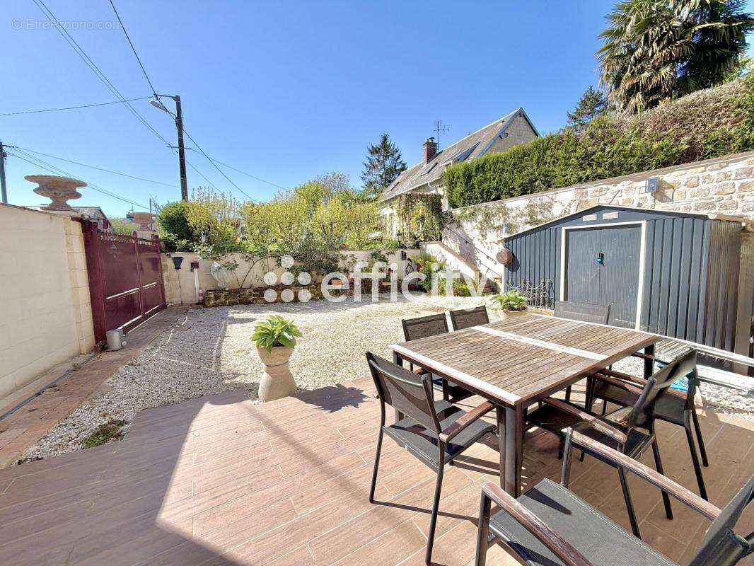 Maison à VILLEMONTOIRE