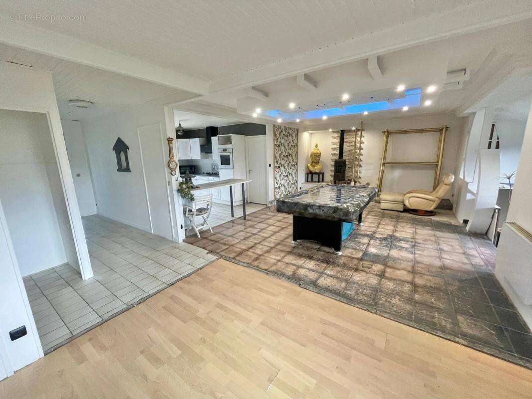 Maison à SAINT-MICHEL-CHEF-CHEF