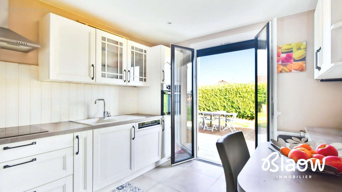 Maison 143 m² à Jonage  - photo 4