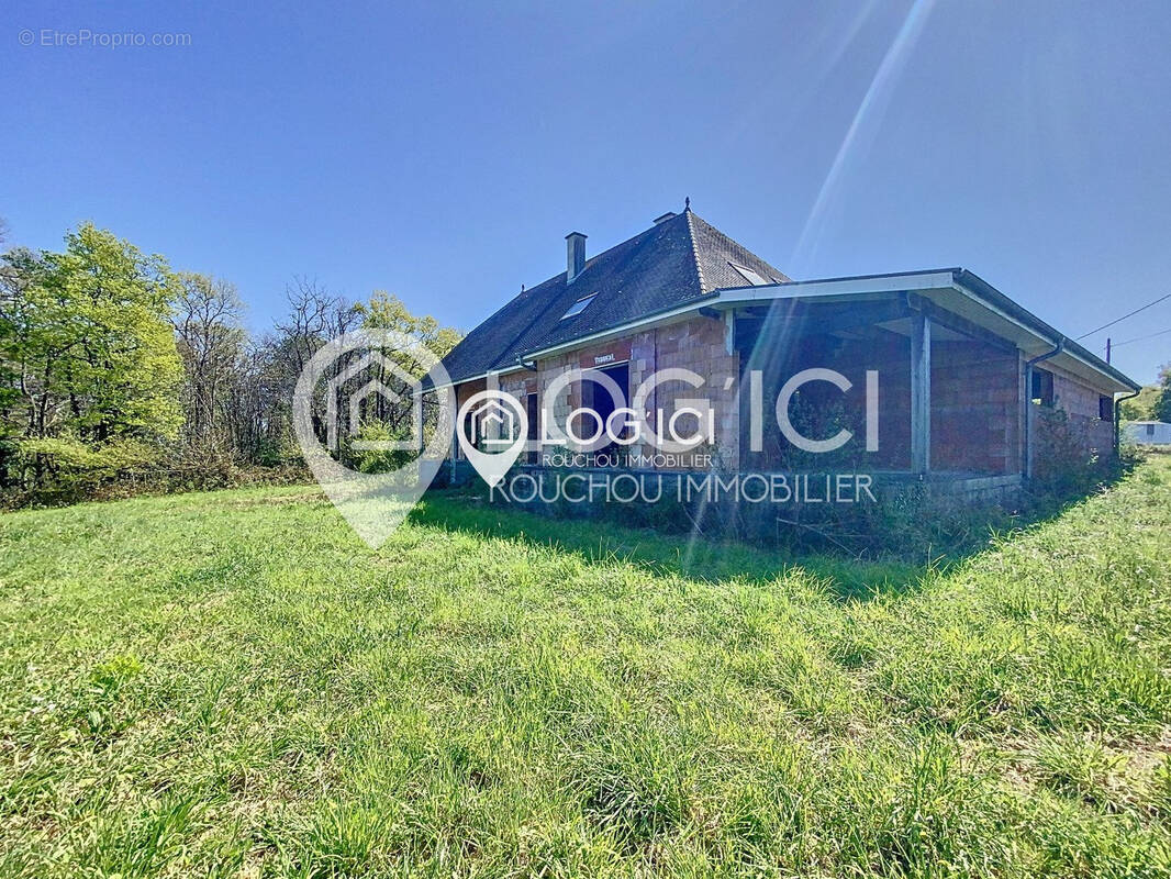 Maison à CORBERE-ABERES